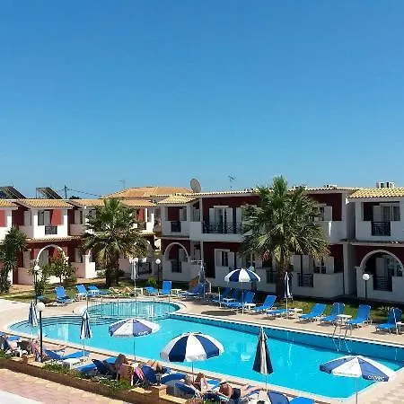 Yakinthos Hotel 2*
