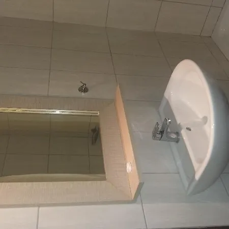 Hotel Yakinthos