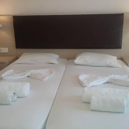 Hotel Yakinthos Zakintos